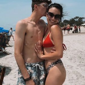 Meet your Posher, Georgia